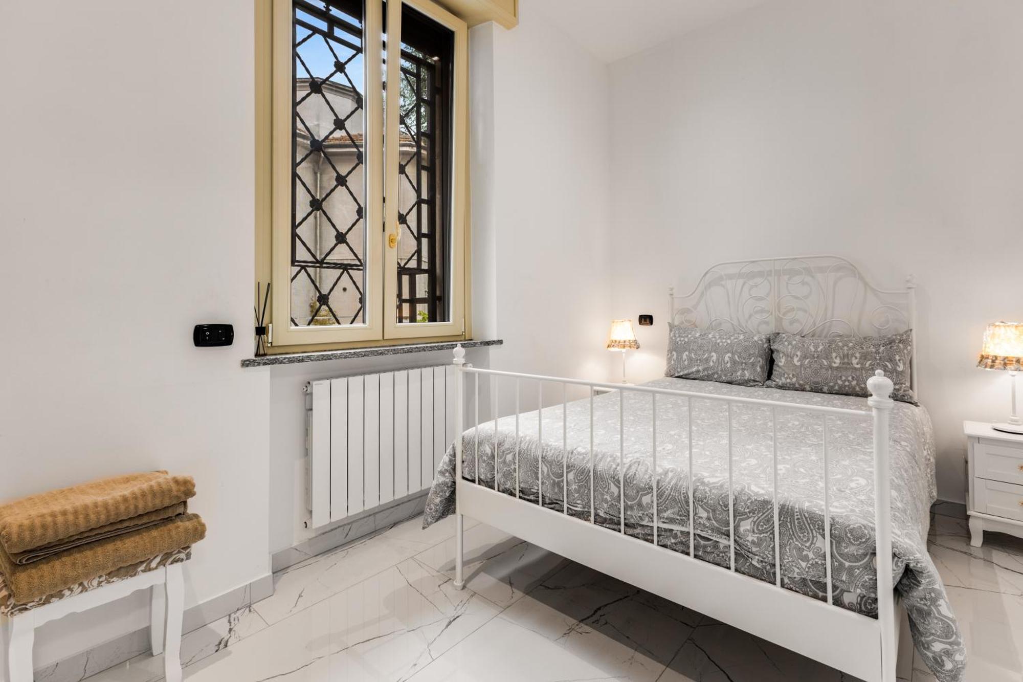 Dolce Rooms Милан Экстерьер фото
