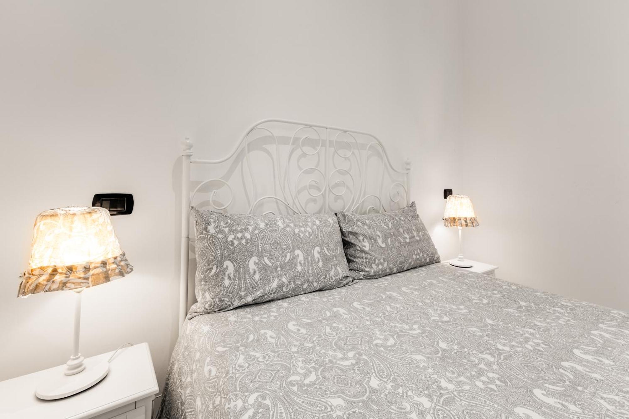 Dolce Rooms Милан Экстерьер фото