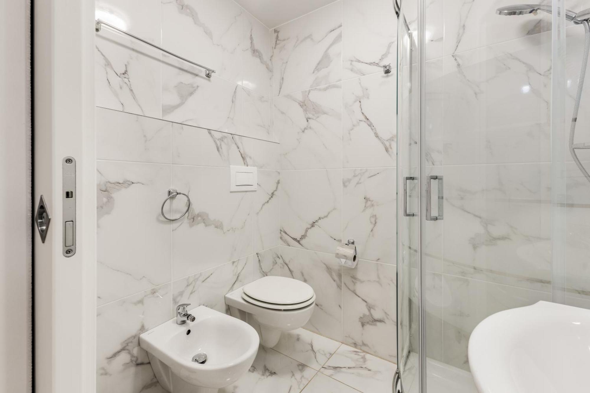 Dolce Rooms Милан Экстерьер фото