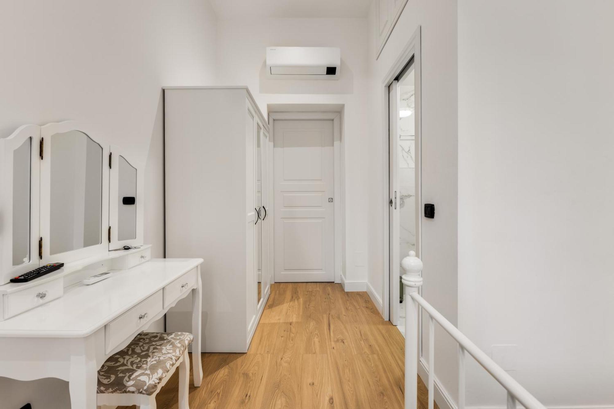 Dolce Rooms Милан Экстерьер фото